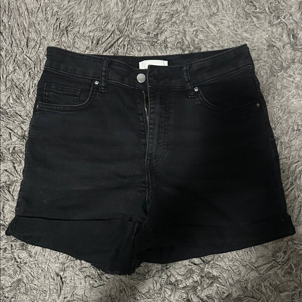 H&M Black Cuffed Denim Shorts